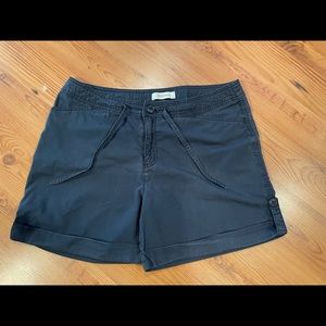 Merona Black Shorts Size 8. Some fold wear @ hems